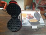 Mini Waffle Maker Non Stick Breakfast Machine Easy Clean Compact Waffle Maker - Image 5