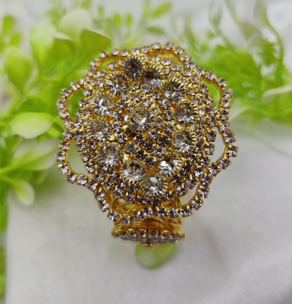 Imported Exquisite Crystal Embellished Adjustable Bracelet Elegant Jewelry for Girls and Women